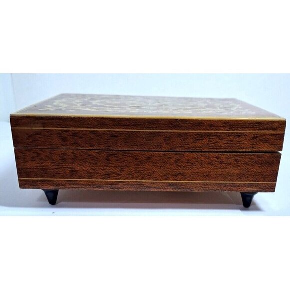 Vintage A Gargiulo & Jannuzzi Wood Inlaid Music Box Plays "Torna a Sorrento" - Picture 2 of 9